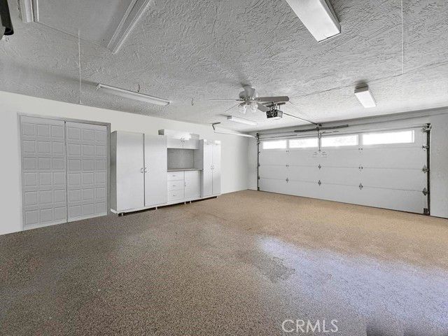 10700 Meadow Glen Way, Escondido, CA 92026