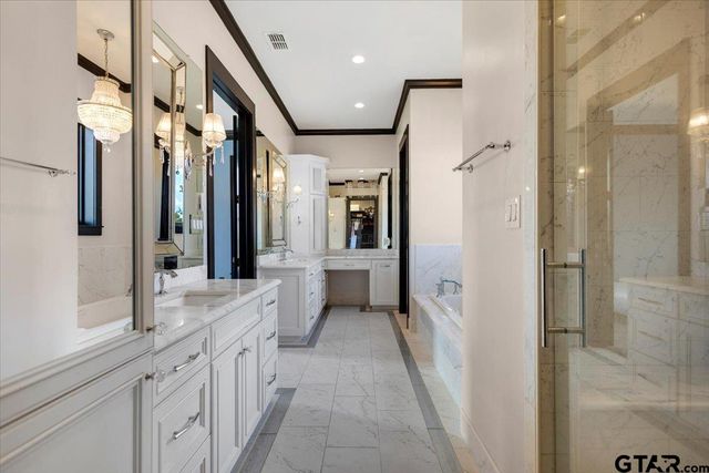 7294 S CR 314, Henderson, TX 75654