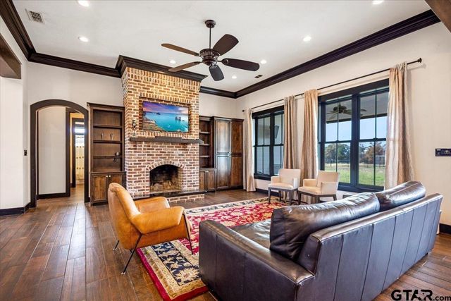 7294 S CR 314, Henderson, TX 75654