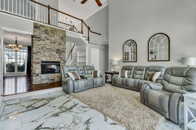 4037 Platinum Way, Ooltewah, TN 37363