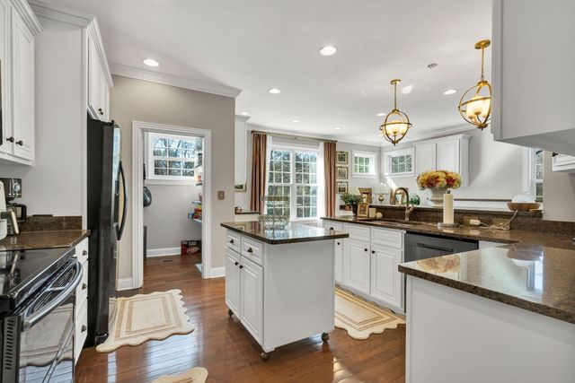 4037 Platinum Way, Ooltewah, TN 37363