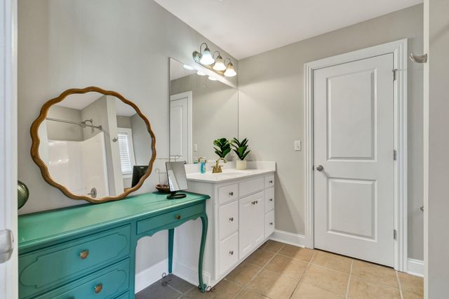 4037 Platinum Way, Ooltewah, TN 37363