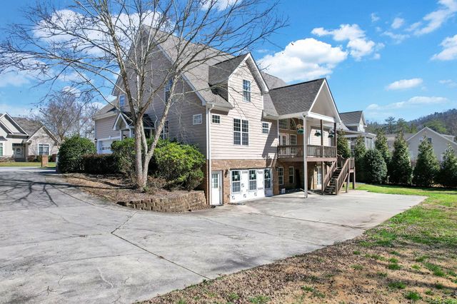 4037 Platinum Way, Ooltewah, TN 37363