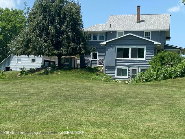 10810 Petrieville Highway, Eaton Rapids, MI 48827