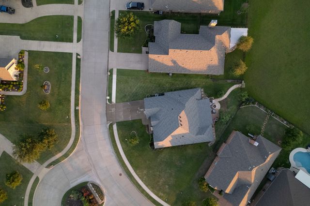 3309 Ferry Boat Lane, Granbury, TX 76049
