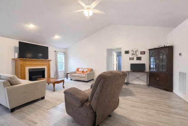 4109 Hartsville Pike, Lebanon, TN 37087