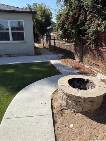 7105 Central Ave, Lemon Grove, CA 91945
