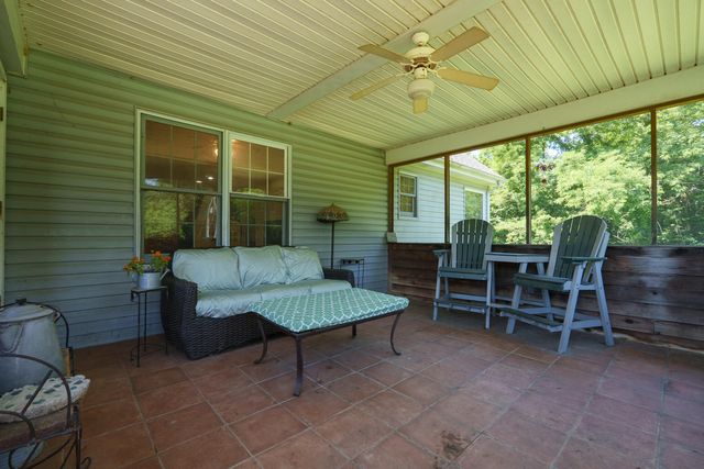3942 Petersburg Road, Burlington, KY 41005