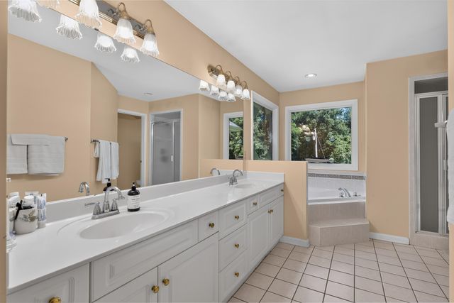 3942 Petersburg Road, Burlington, KY 41005