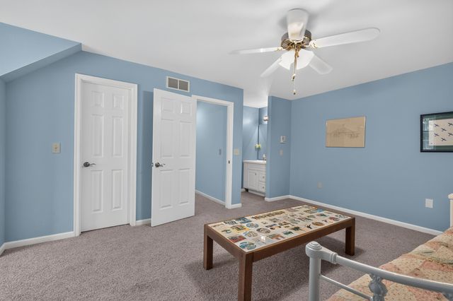 3942 Petersburg Road, Burlington, KY 41005