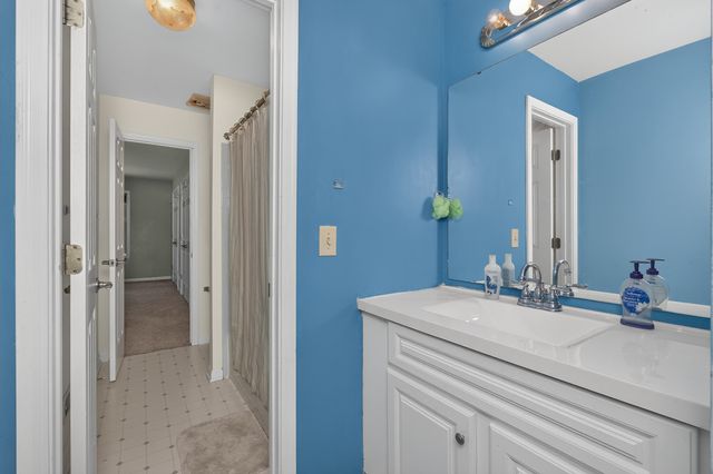 3942 Petersburg Road, Burlington, KY 41005