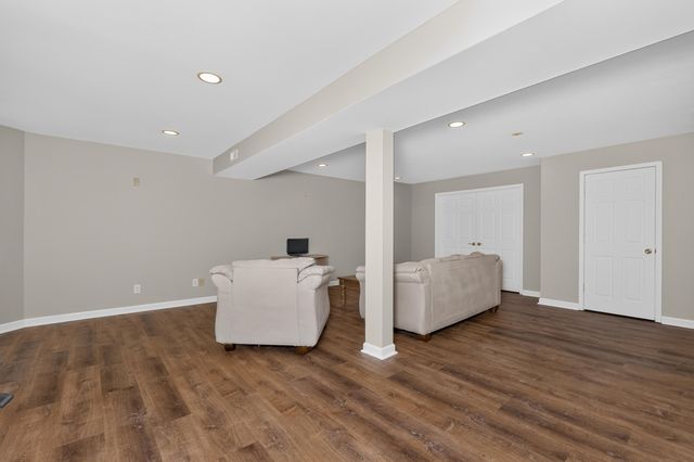 3942 Petersburg Road, Burlington, KY 41005