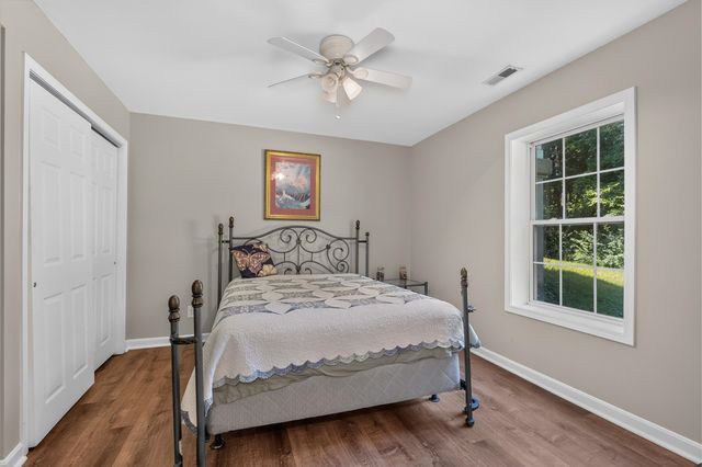 3942 Petersburg Road, Burlington, KY 41005