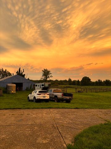 3942 Petersburg Road, Burlington, KY 41005