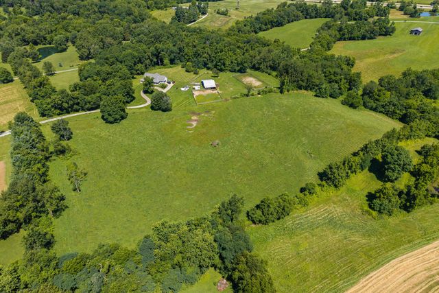 3942 Petersburg Road, Burlington, KY 41005