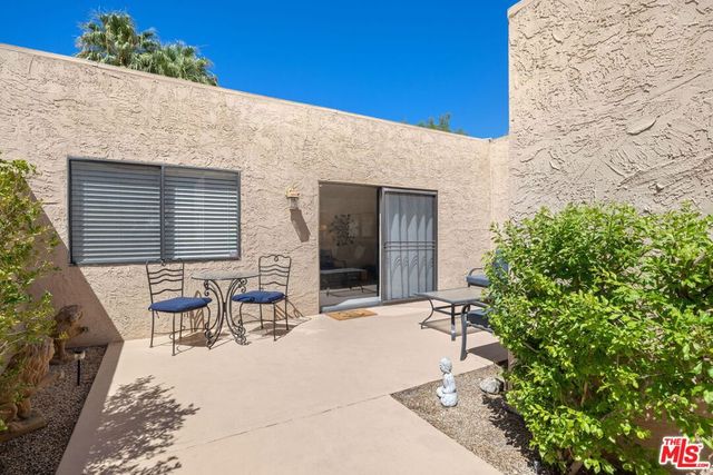 73729 Desert Vista Court, Palm Desert, CA 92260