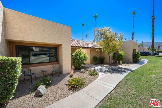 73729 Desert Vista Court, Palm Desert, CA 92260