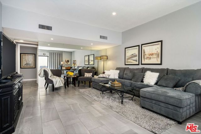 73729 Desert Vista Court, Palm Desert, CA 92260