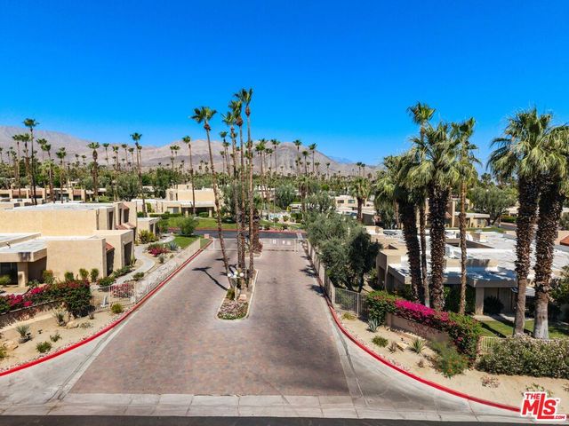 73729 Desert Vista Court, Palm Desert, CA 92260