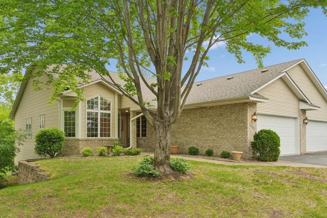 12783 Falcon Drive, Apple Valley, MN 55124