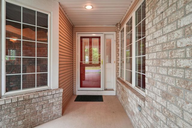 12783 Falcon Drive, Apple Valley, MN 55124
