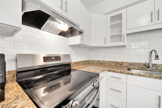 122 Porter Terrace, Nashville, TN 37206