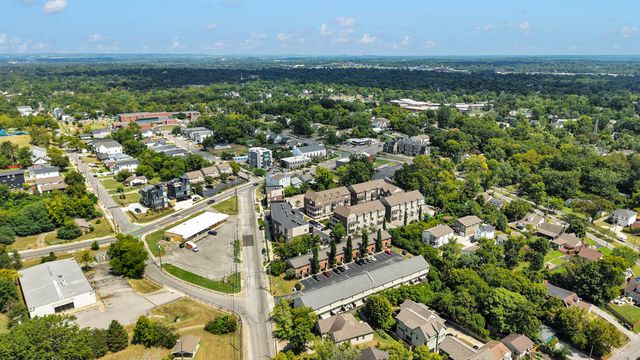 122 Porter Terrace, Nashville, TN 37206