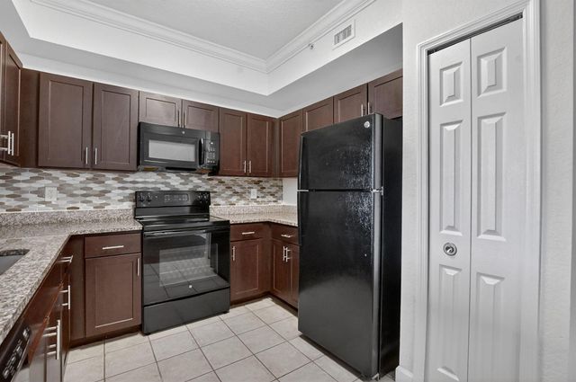 15085 Michelangelo Boulevard 108, Delray Beach, FL 33446