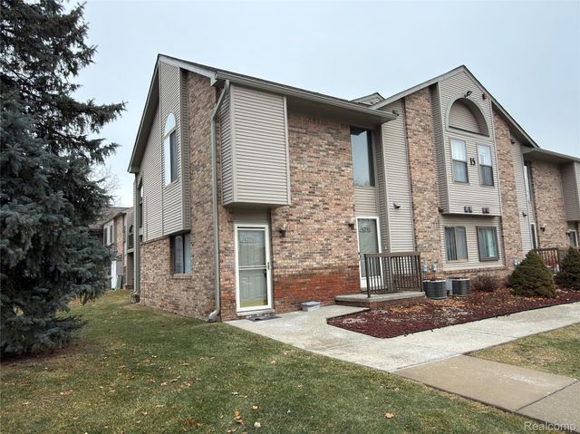 42760 LILLEY POINTE Drive, Canton Charter Township, MI 48187