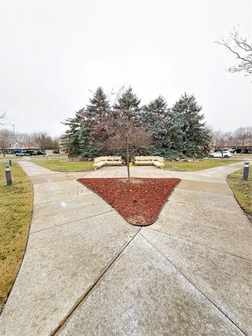 42760 LILLEY POINTE Drive, Canton Charter Township, MI 48187