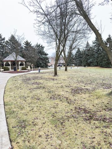 42760 LILLEY POINTE Drive, Canton Charter Township, MI 48187