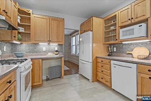 40 Franklin Place, Montclair, NJ 07042