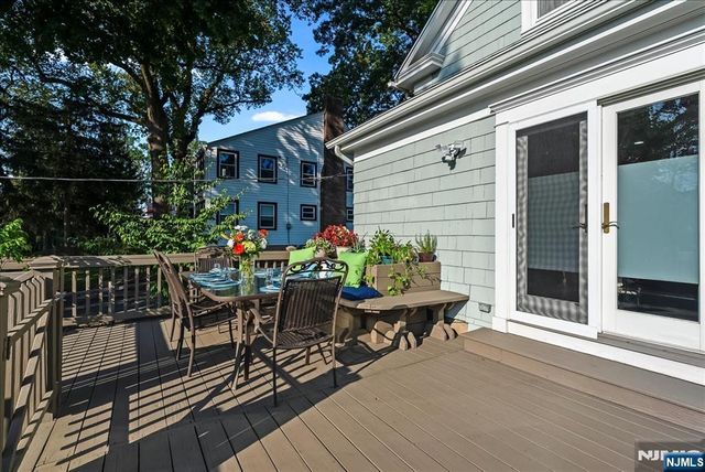 40 Franklin Place, Montclair, NJ 07042