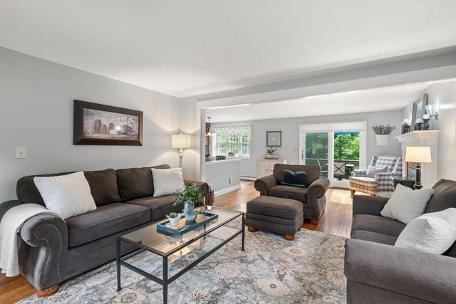 36 Marilyn Way, Halifax, MA 02338