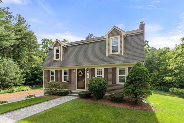 36 Marilyn Way, Halifax, MA 02338