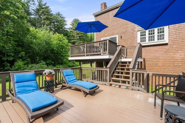 36 Marilyn Way, Halifax, MA 02338