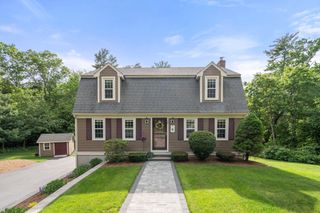36 Marilyn Way, Halifax, MA 02338