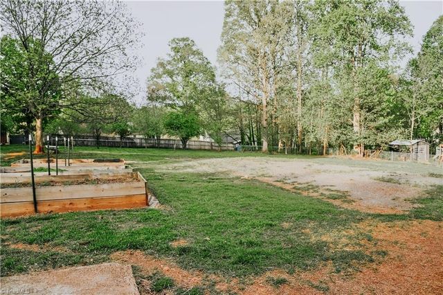 3777 Libertys Run Drive, Sophia, NC 27350
