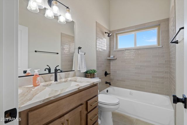 5027 S WHITEWING Road, Sierra Vista, AZ 85650