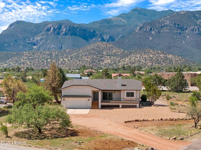 5027 S WHITEWING Road, Sierra Vista, AZ 85650