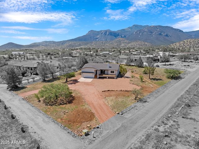 5027 S WHITEWING Road, Sierra Vista, AZ 85650