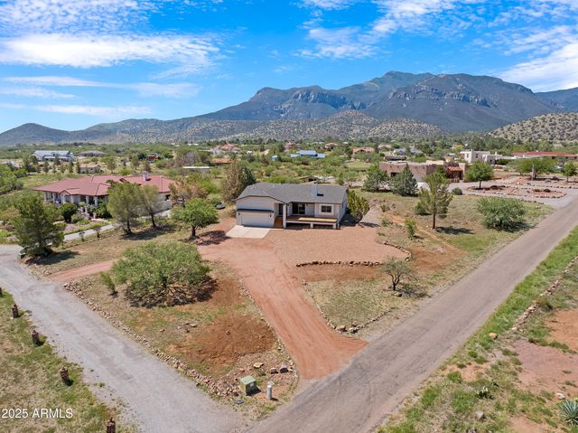 5027 S WHITEWING Road, Sierra Vista, AZ 85650