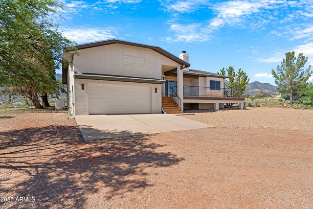 5027 S WHITEWING Road, Sierra Vista, AZ 85650