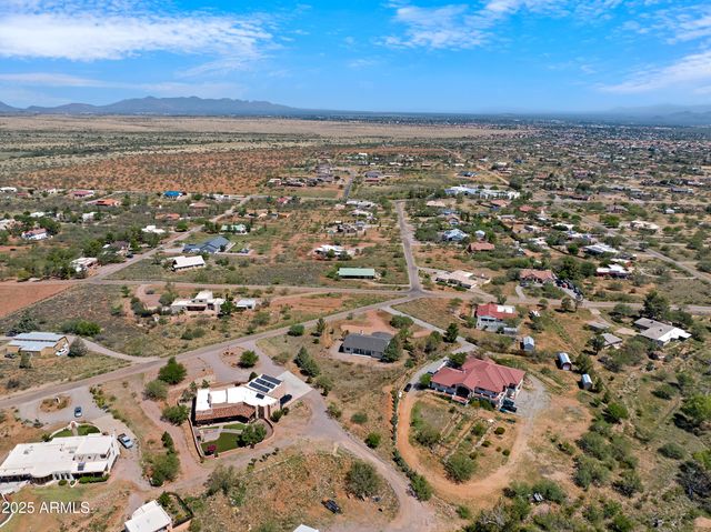 5027 S WHITEWING Road, Sierra Vista, AZ 85650
