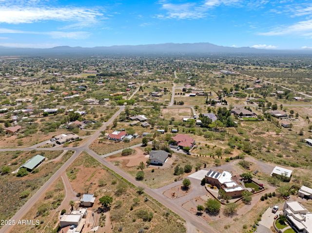5027 S WHITEWING Road, Sierra Vista, AZ 85650