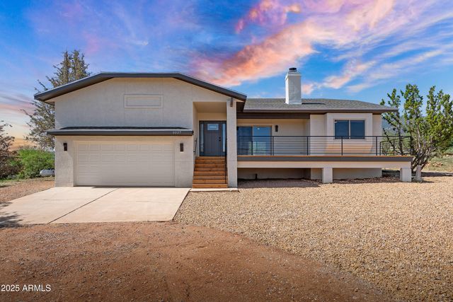 5027 S WHITEWING Road, Sierra Vista, AZ 85650