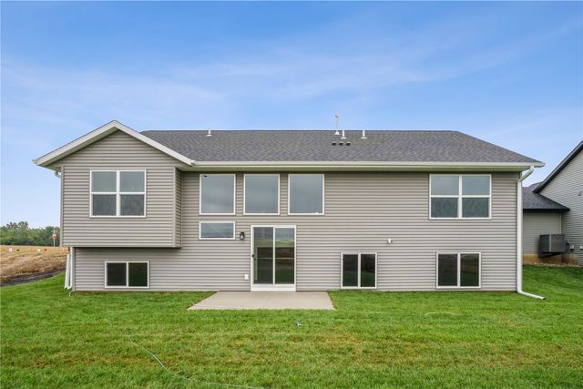 511 Park View Ct, Mt Vernon, IA 52314