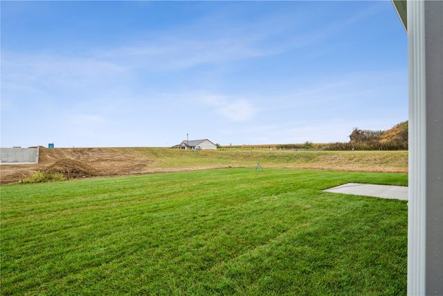 511 Park View Ct, Mt Vernon, IA 52314