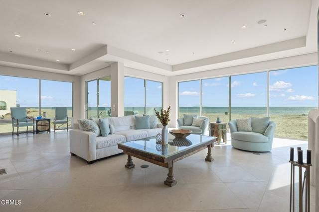 1135 Capri Way, Oxnard, CA 93035