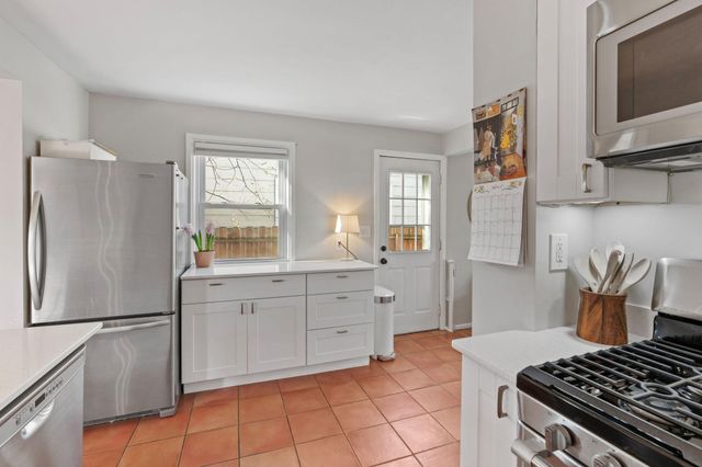 6115 Upton Avenue S, Minneapolis, MN 55410